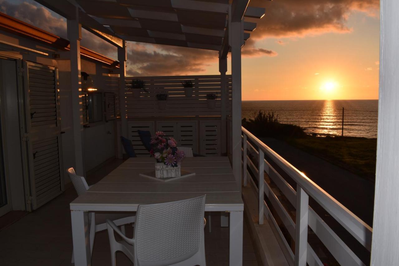 Villa Vista Mare tra i luoghi di Montalbano Punta Secca Esterno foto